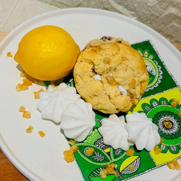 Living my Zest life cookie with lemon and meringue